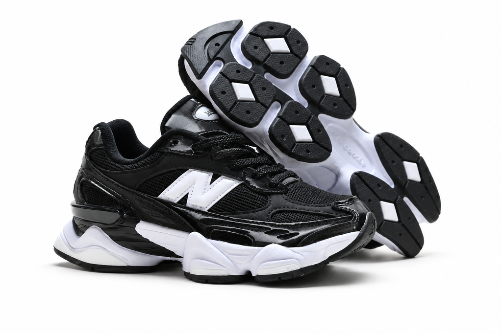 New Balance 9060 Black / White Chunky Sneakers