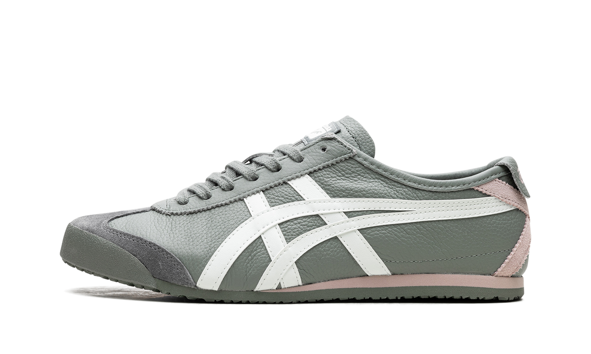 Onitsuka Tiger Tiger Mexico 66 Monument in Blue 133818 - product image from the listing.