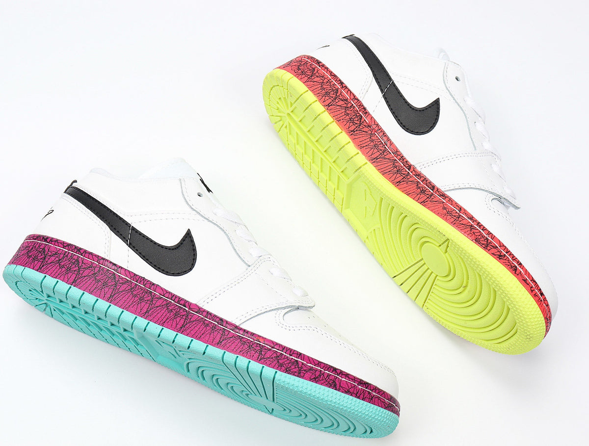 Nike Air Force 1 Low Easter Egg CV9548-100 Trainers - product image from the listing.