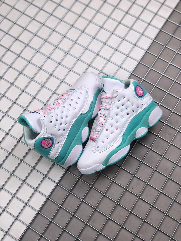 Air Jordan 13 GS Aurora Green Sneakers 439358-100 - product image from the listing.