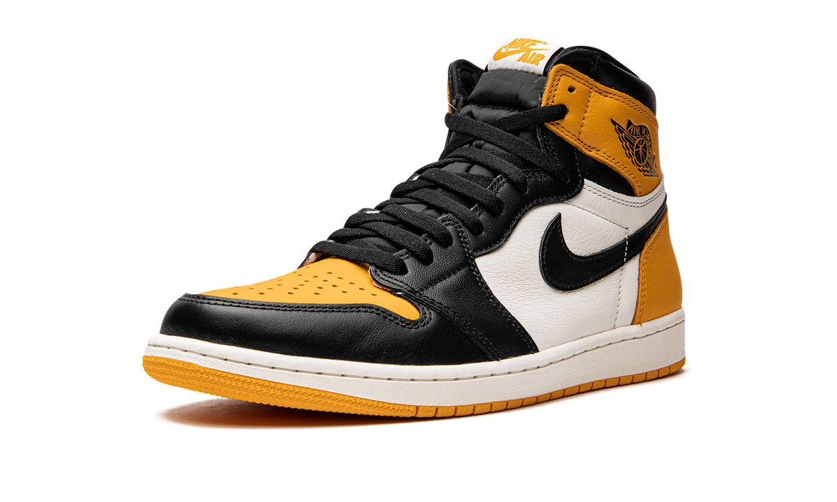 "Taxi" Air Jordan 1 High OG 555088 711 - product image from the listing.