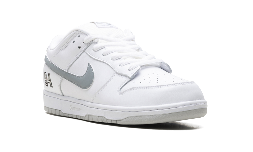 "Supreme - White" SB Dunk Low HQ8487 100 - product image from the listing.