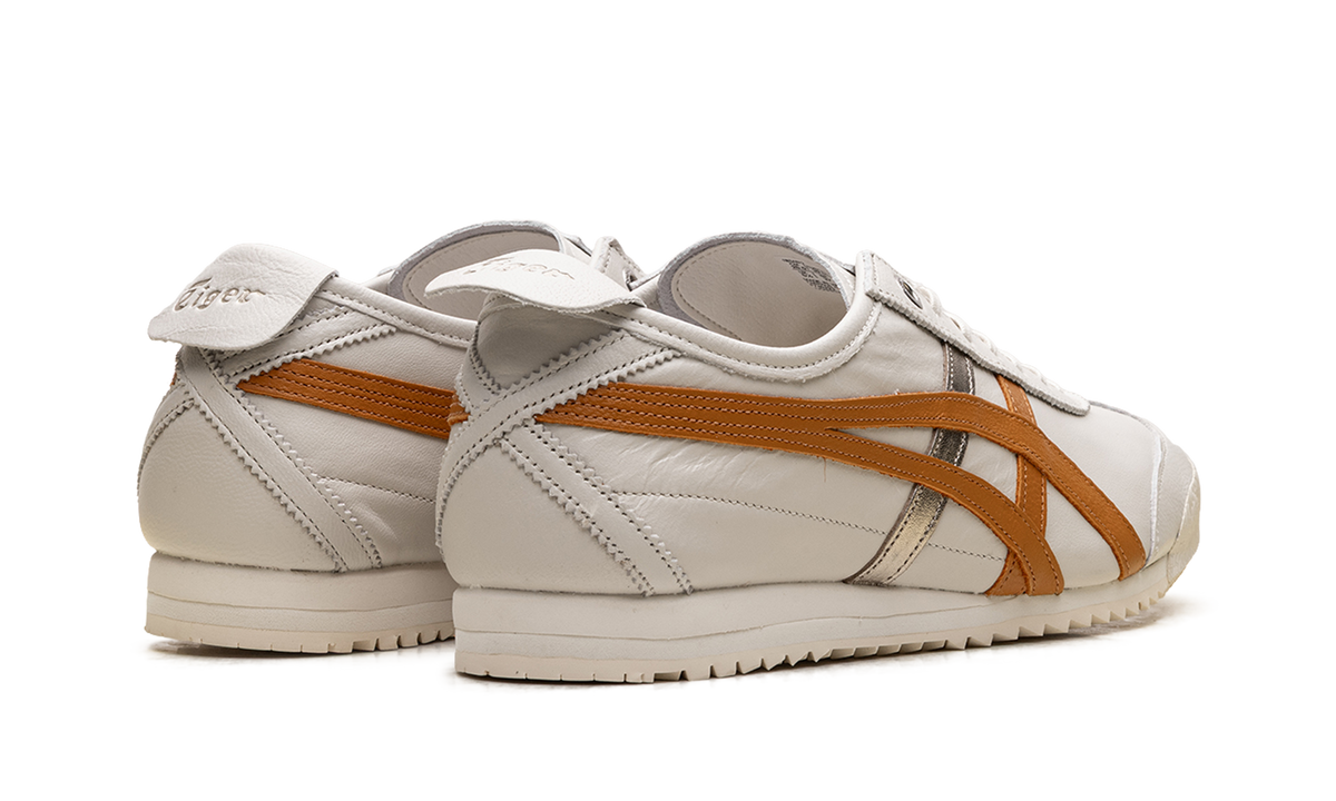 Onitsuka Tiger Mexico 66 Sd in Birch Rust Orange 211009 - product image from the listing.