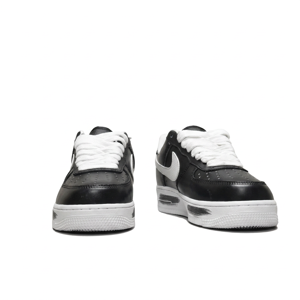 Nike Black & White Low-Top Sneakers with Brushstroke Sole