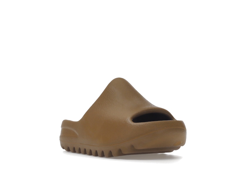 "Ochre" Adidas Yeezy Slide Kids - product image from the listing.