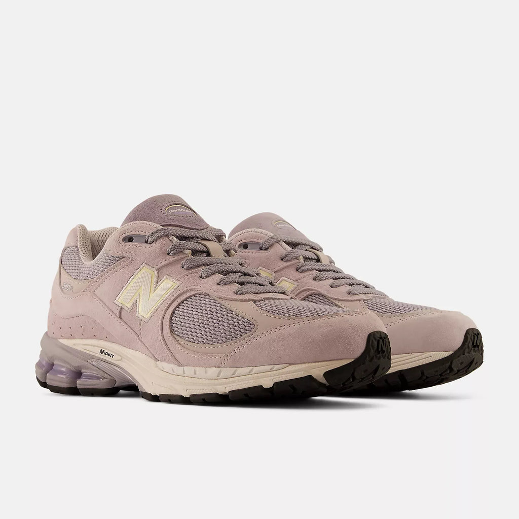 New Balance 2002R U20025QL Dusty Pink / Mauve / Cream Sneakers
