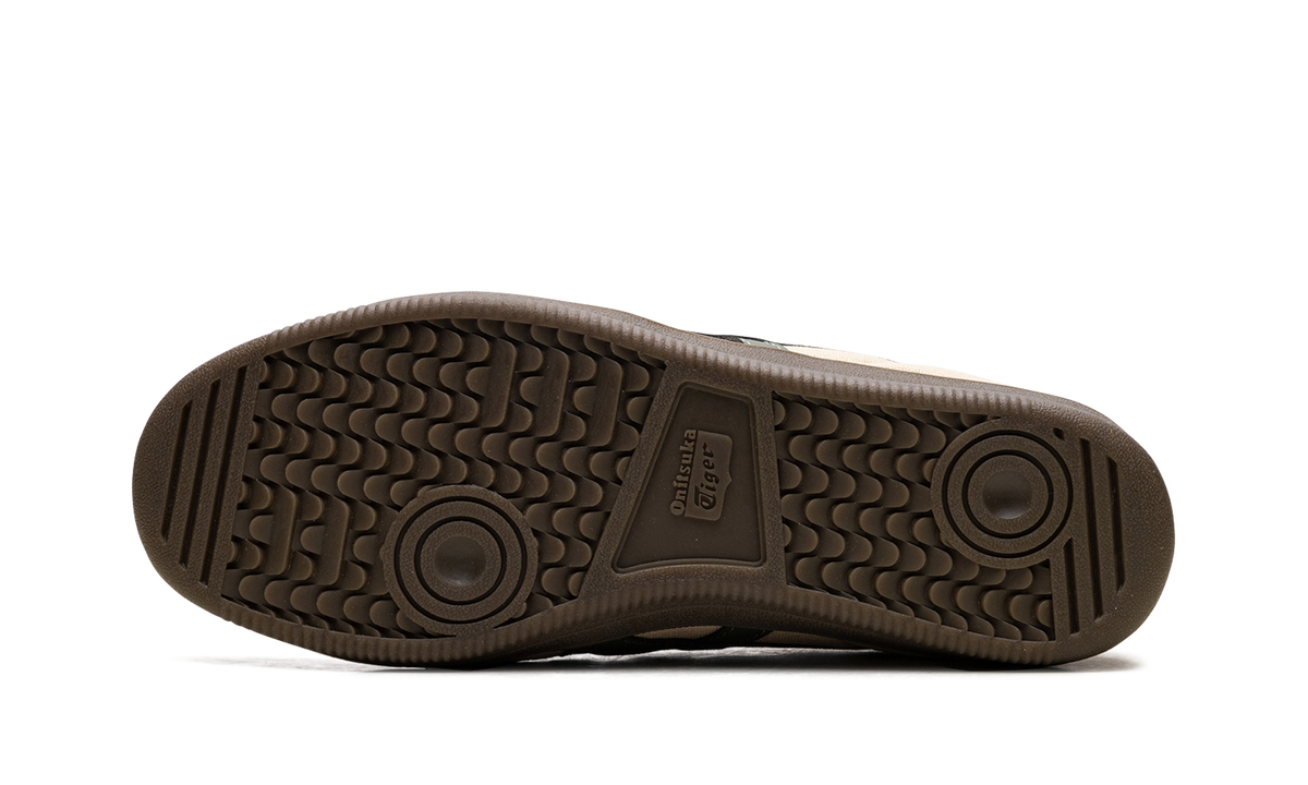 Onitsuka Tiger Tiger Tokuten Slip On in Beige Brown Green 140409 - product image from the listing.