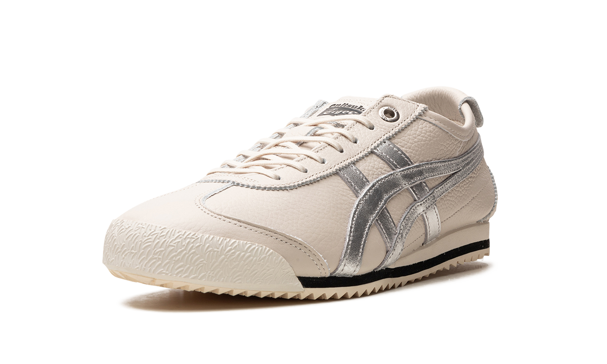 Onitsuka Tiger Mexico 66 Sd in Birch Silver 123352 - product image from the listing.