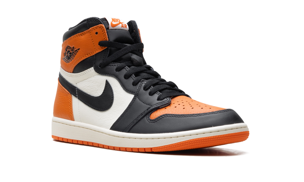 "Shattered Backboard (2025)" Air Jordan 1 High OG DZ5485 008 - product image from the listing.