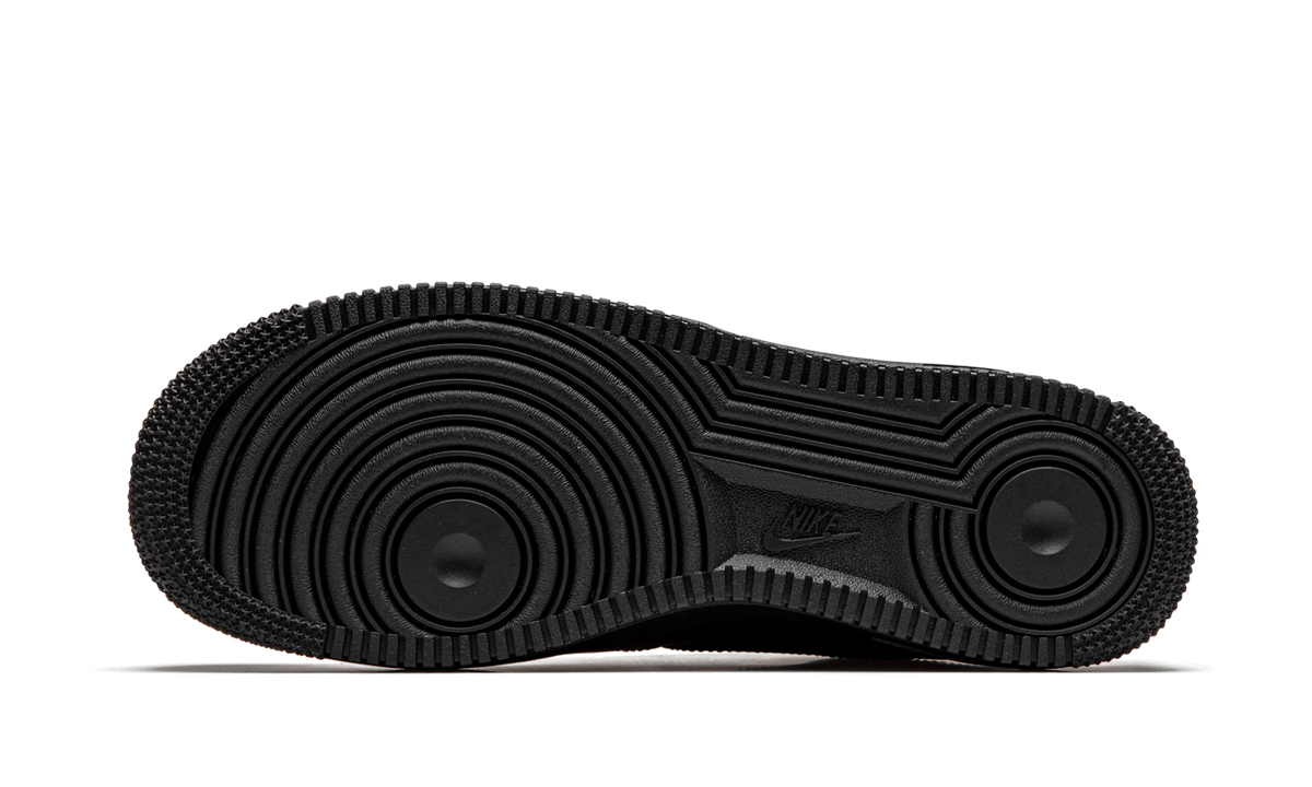 "Supreme - Mini Box Logo Black" Air Force 1 Low CU9225 001 - product image from the listing.