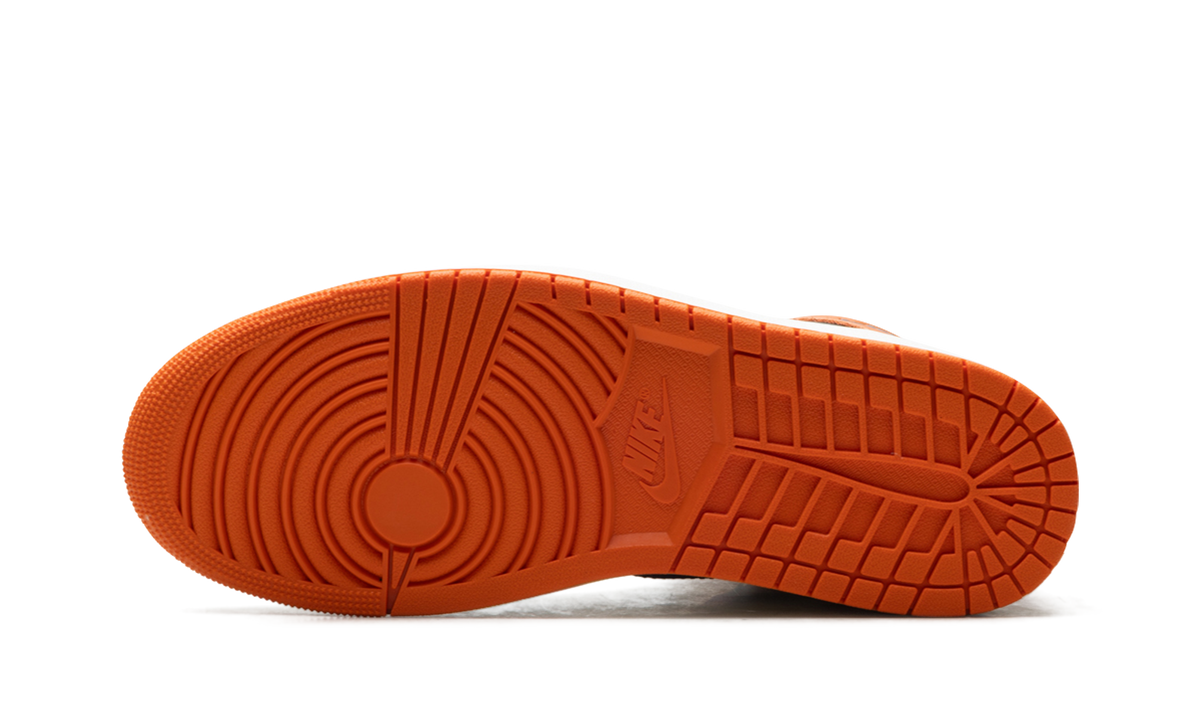 "Shattered Backboard (2025)" Air Jordan 1 High OG DZ5485 008 - product image from the listing.