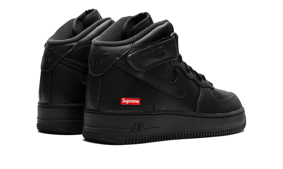 "Supreme - Mini Box Logo Black" Air Force 1 Mid FZ8784 001 - product image from the listing.