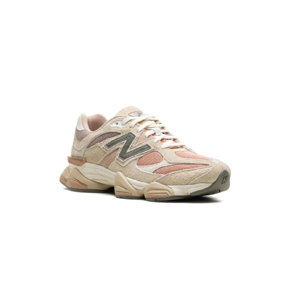 New Balance 9060 Flat Taupe Light Sparrow Sneakers