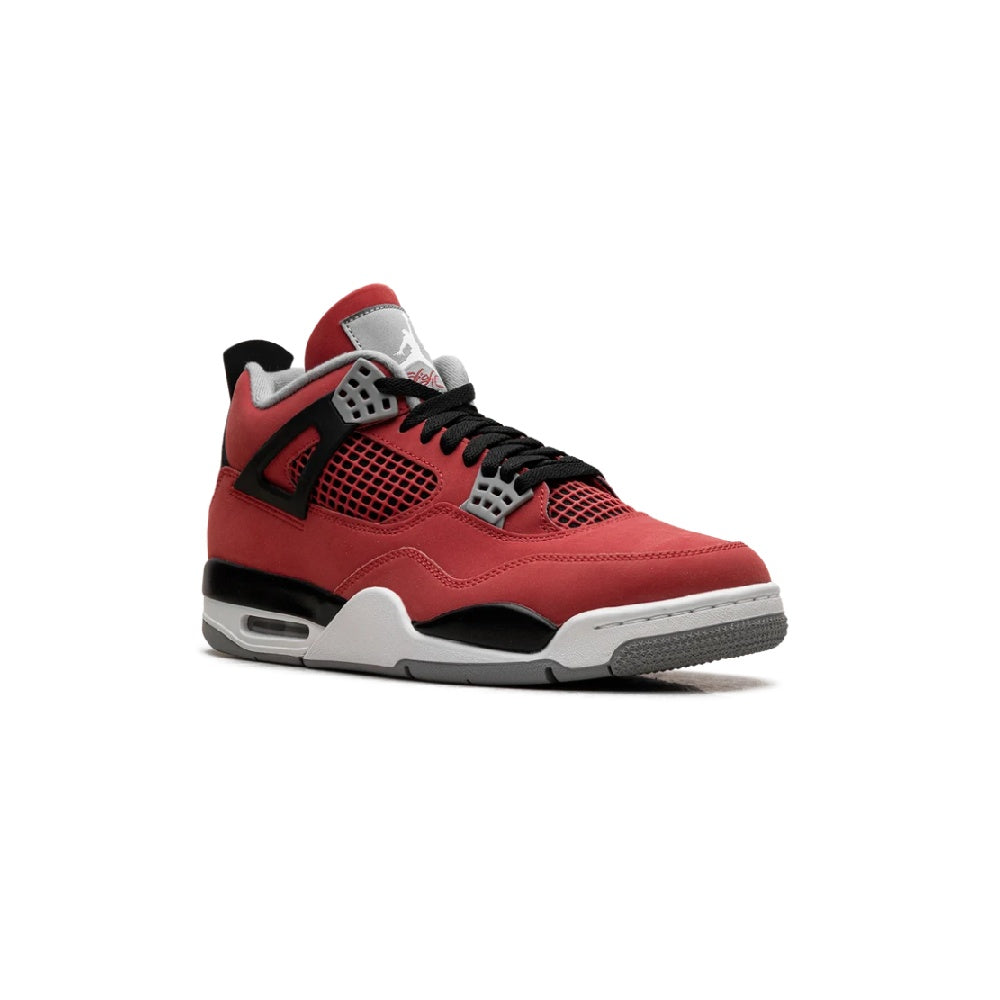 Air Jordan 4 Retro Toro Bravo (2026) Sneakers