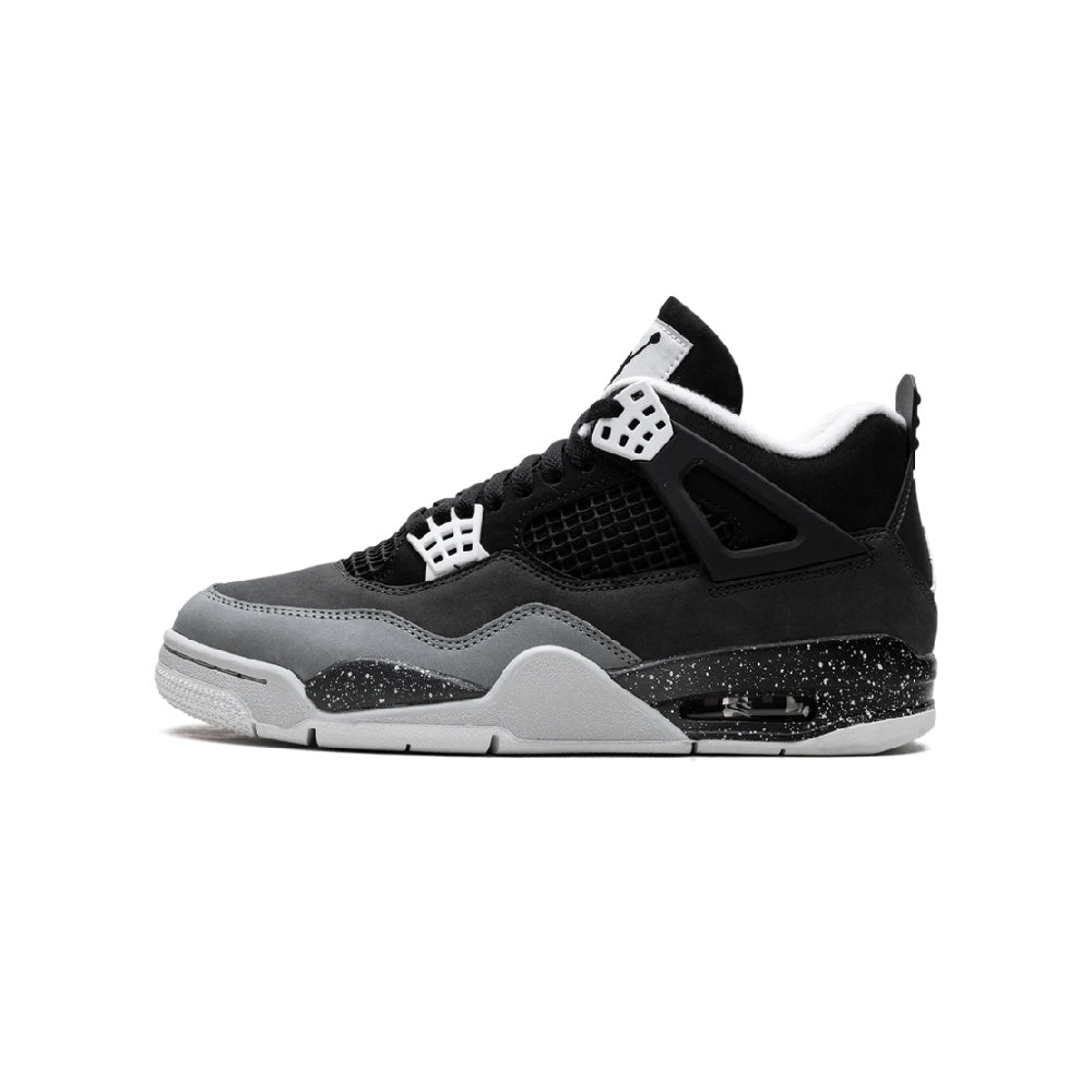 Air Jordan 4 Retro Fear Sneakers