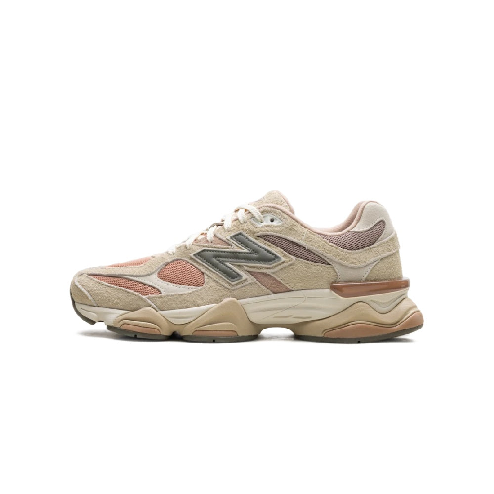 New Balance 9060 Flat Taupe Light Sparrow Sneakers