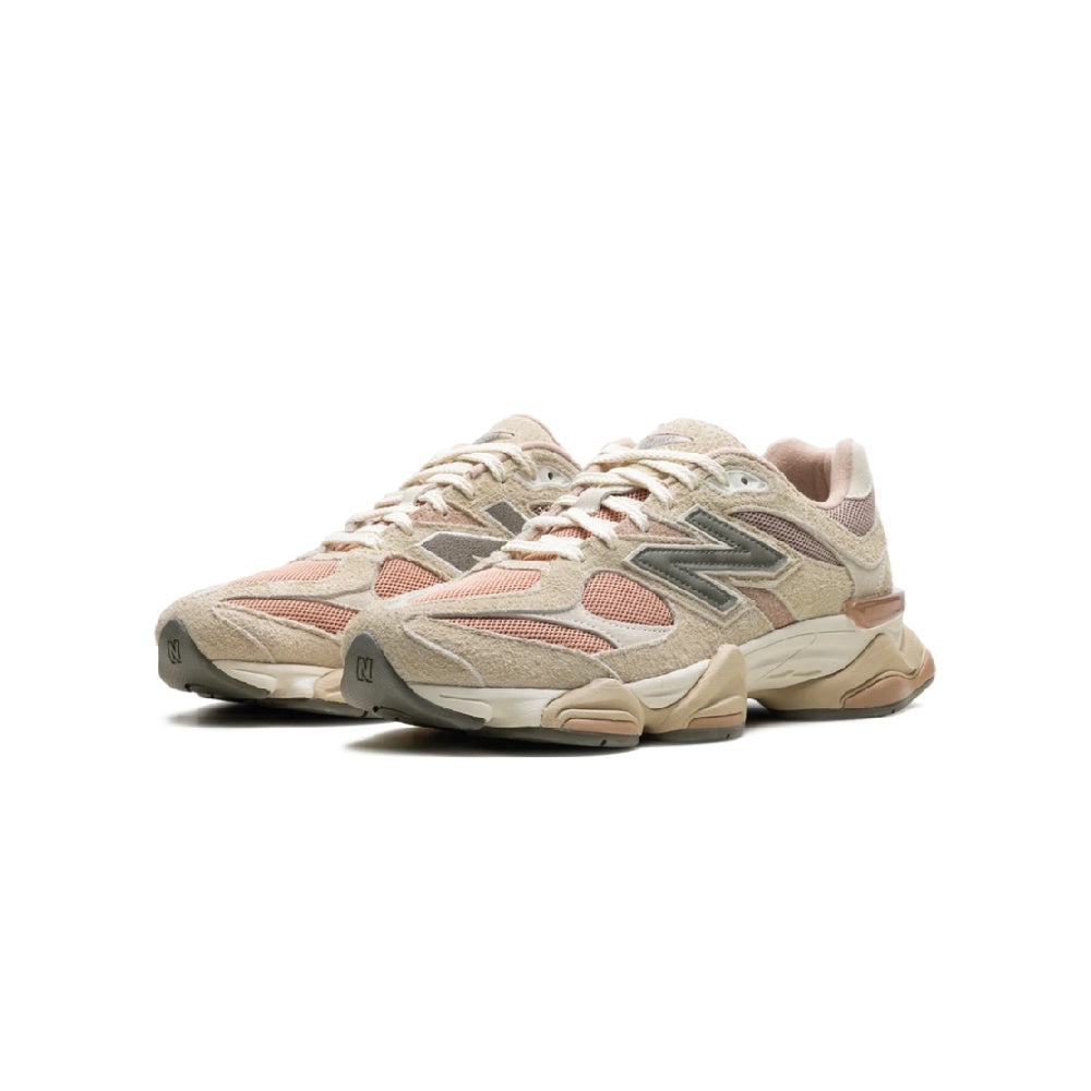 New Balance 9060 Flat Taupe Light Sparrow Sneakers