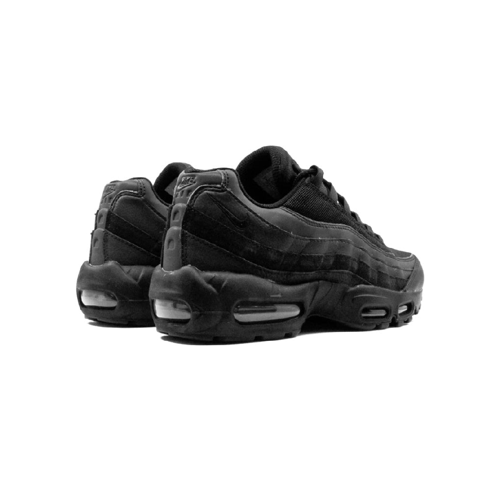 Nike Air Max 95 Essential Triple Black Sneakers
