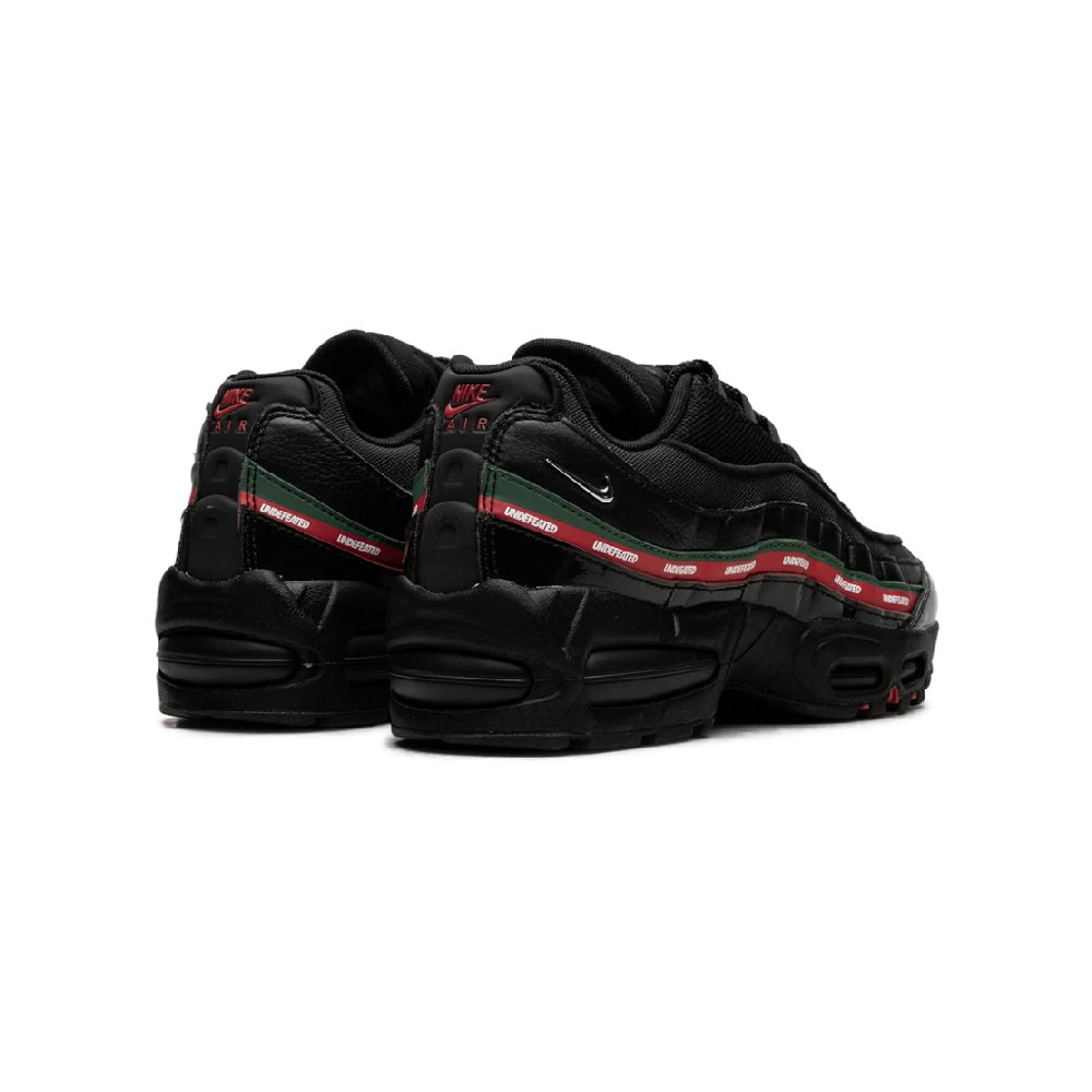 Nike Air Max 95 SP Undefeated Black Sneakers