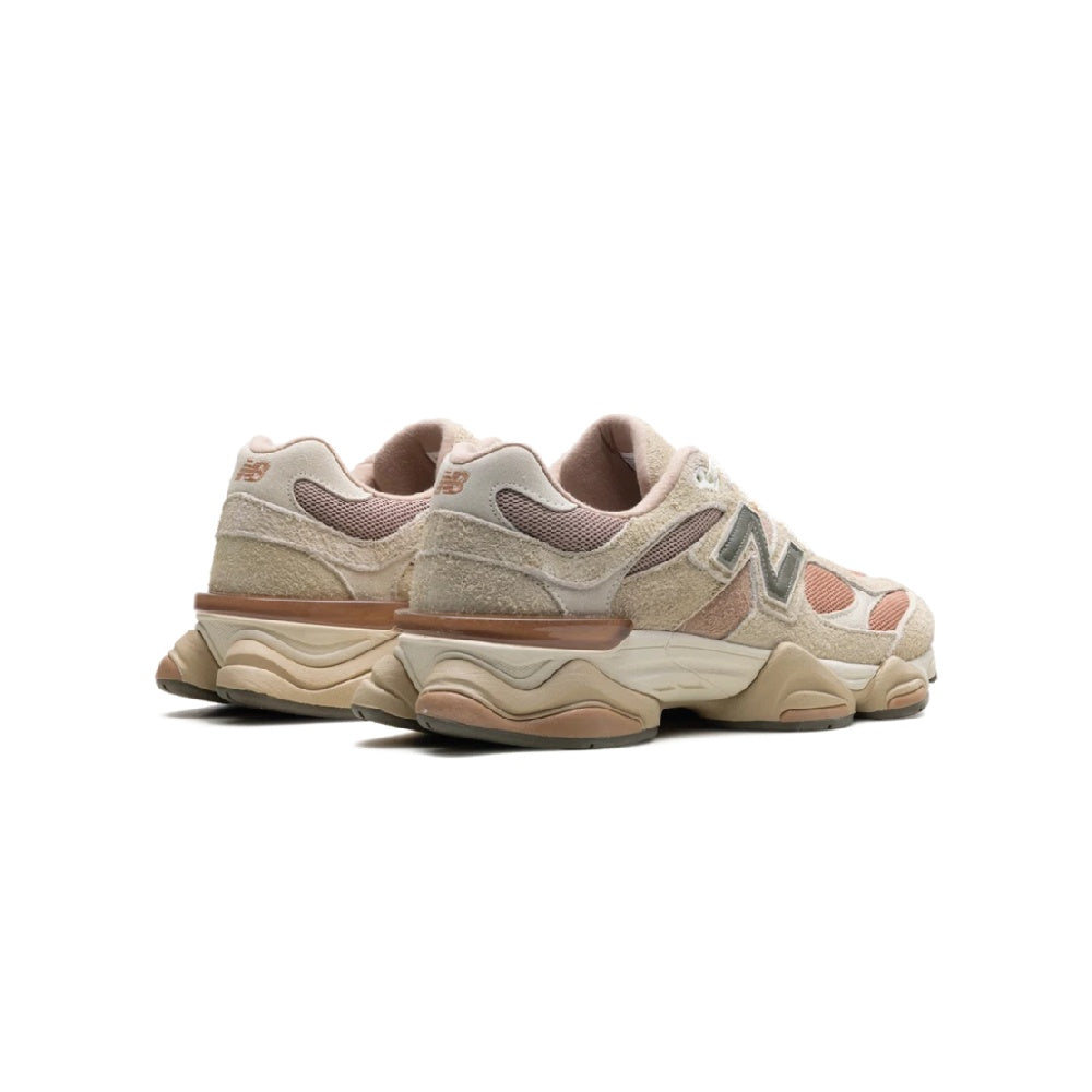 New Balance 9060 Flat Taupe Light Sparrow Sneakers