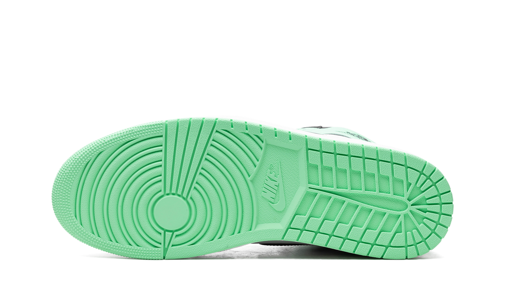 "Green Glow" Air Jordan 1 Retro High OG DZ5485 130 - product image from the listing.