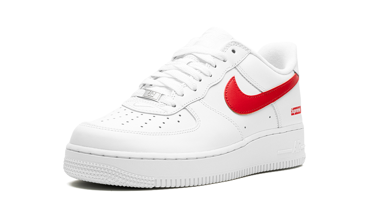 "Supreme - Shanghai" Air Force 1 Low CU9225 101 - product image from the listing.