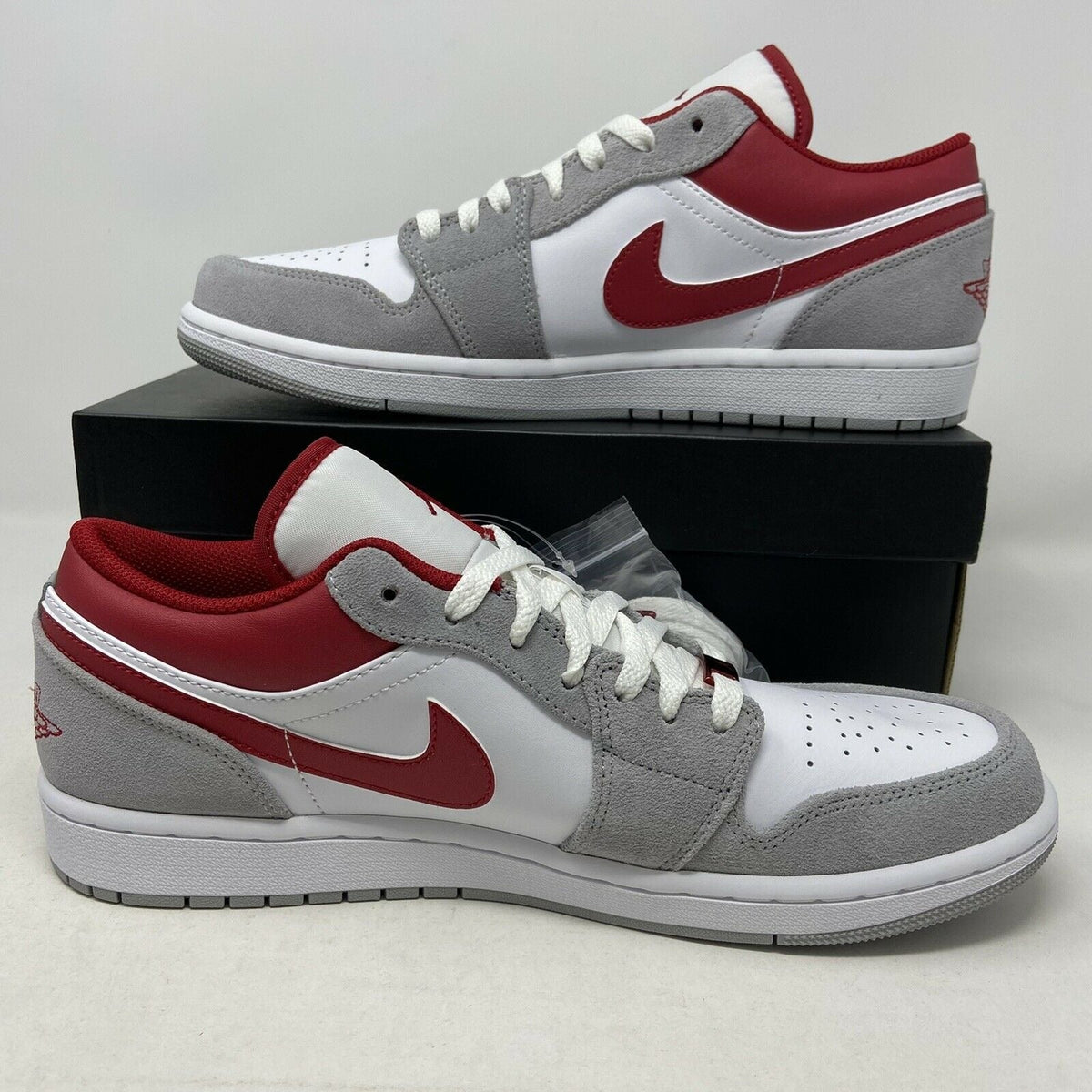 'White / Grey / Red' — Air Jordan 1 Low SE