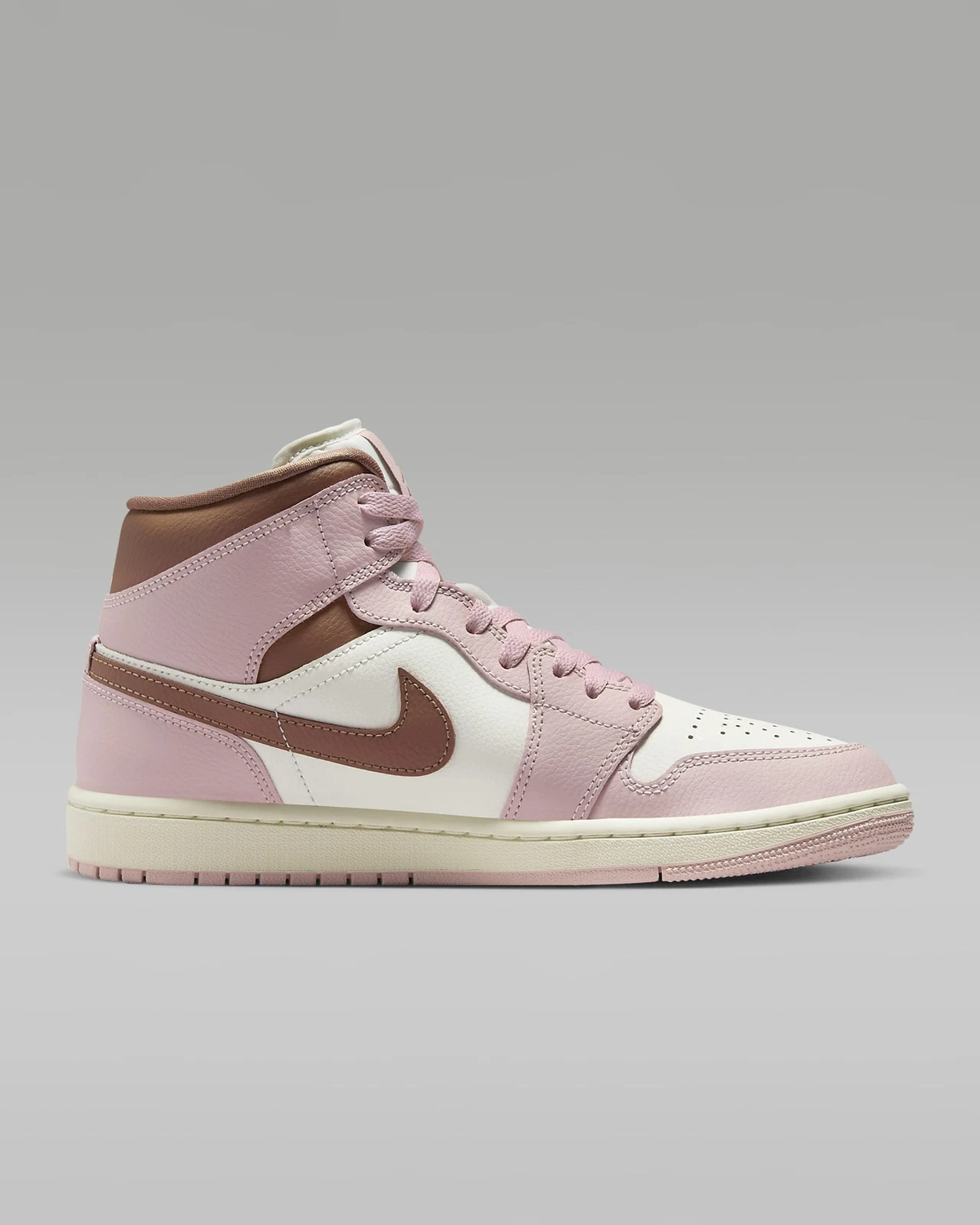 Neapolitan — Air Jordan 1 Mid BQ6472-620