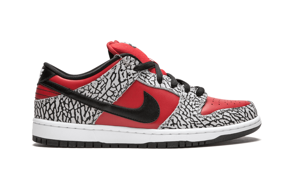 "Supreme - Red Cement" SB Dunk Low Premium 313170 600 - product image from the listing.
