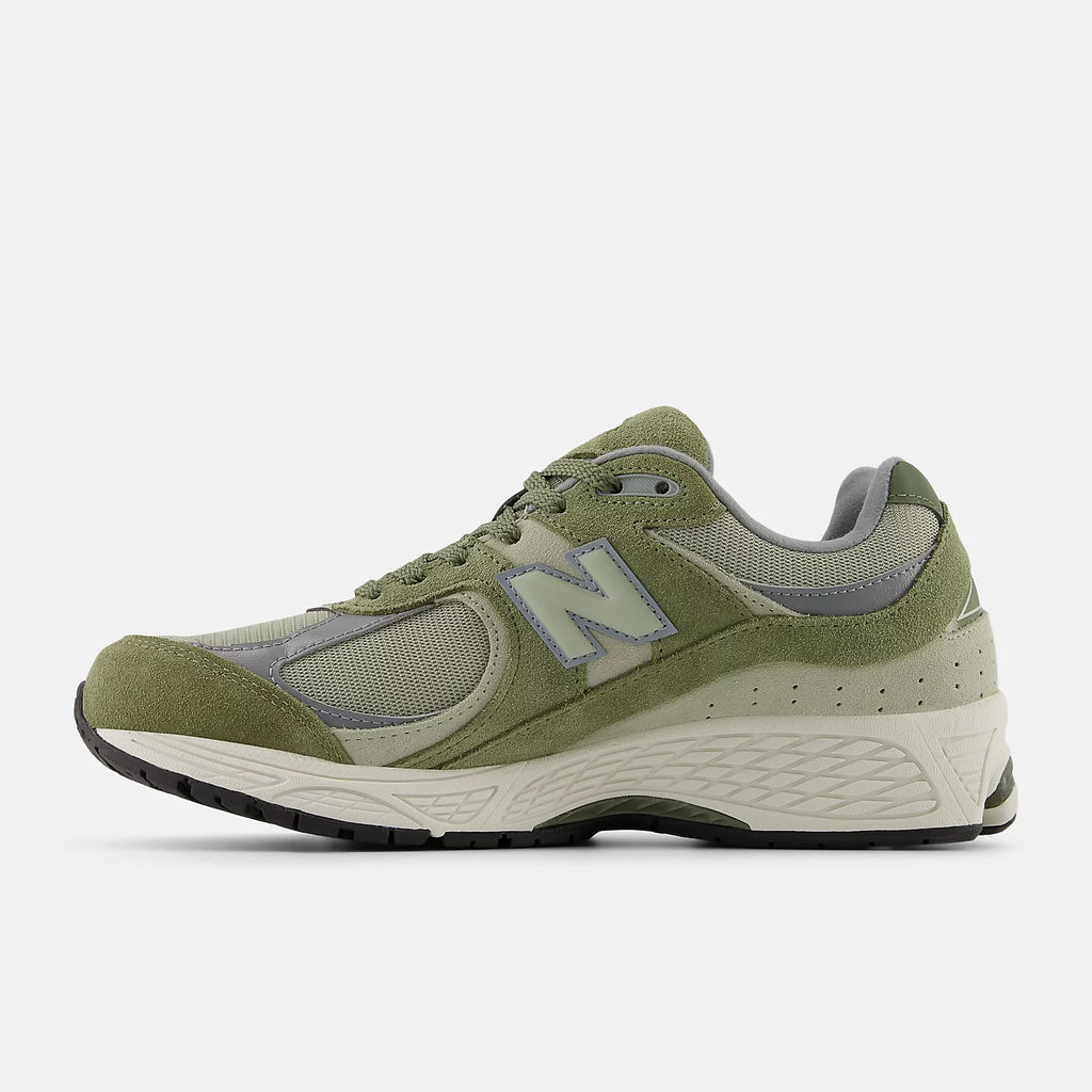 New Balance 2002R U2002RCA Olive / Grey / Cream Sneakers