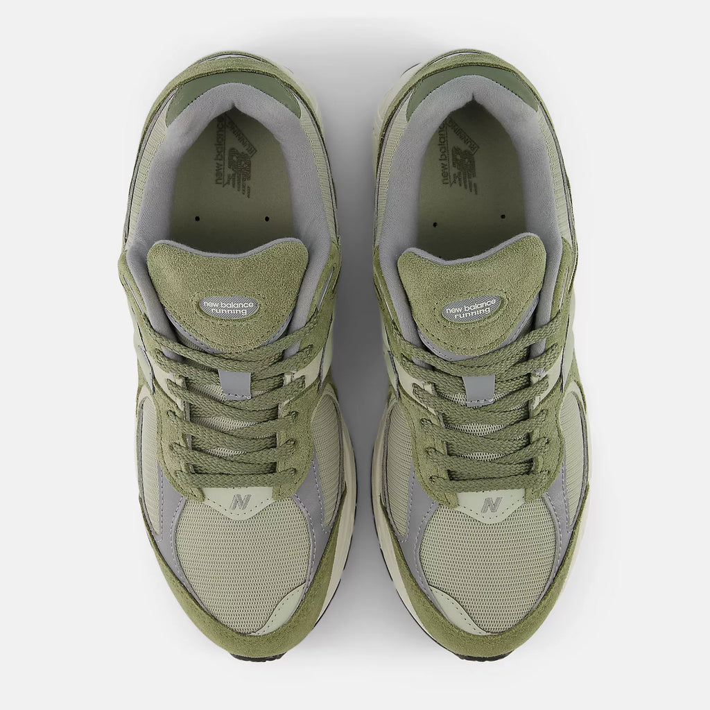 New Balance 2002R U2002RCA Olive / Grey / Cream Sneakers