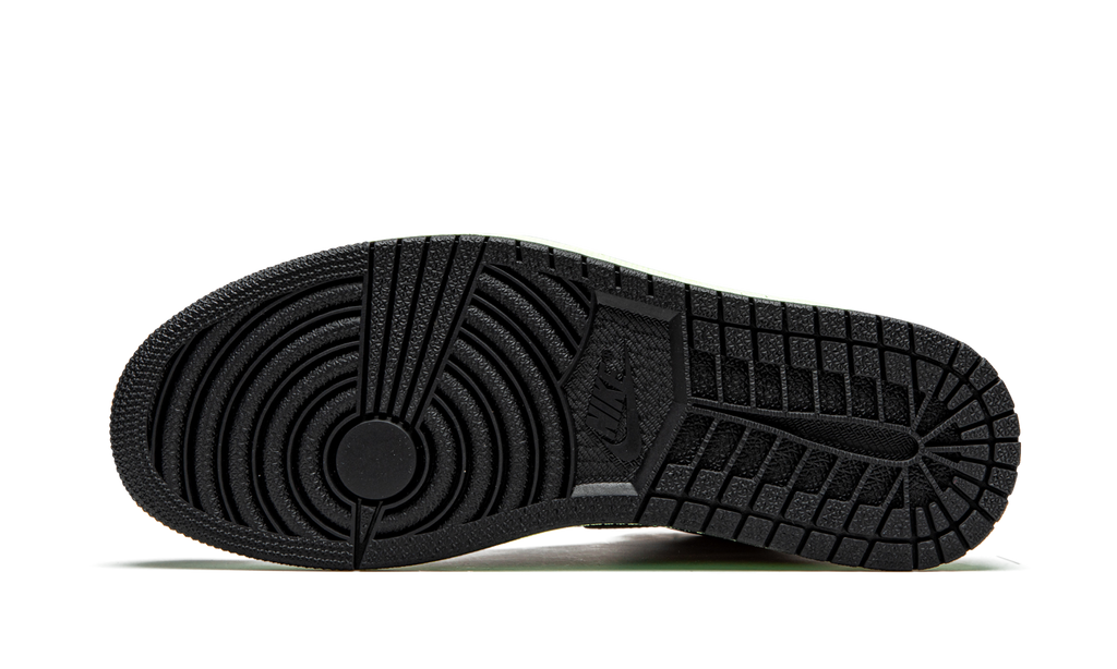 "Bio Hack" Air Jordan 1 Retro High OG 555088 201 - product image from the listing.