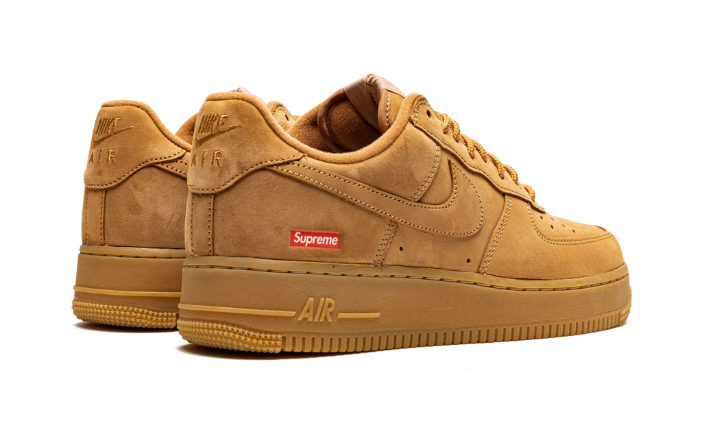 "Supreme - Wheat" Air Force 1 Low SP DN1555 200 - product image from the listing.