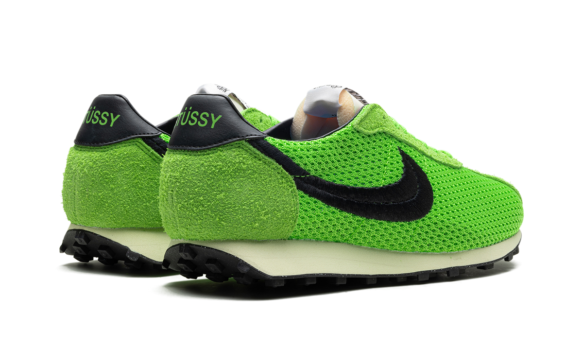 "Stussy - Action Green" Ld 1000 FQ5369 300 - product image from the listing.